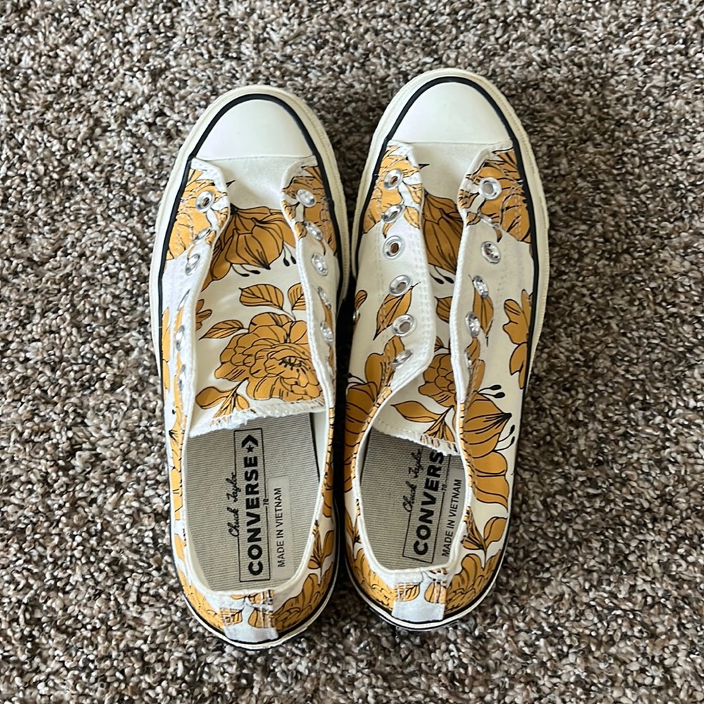Low Top Yellow Floral Converse